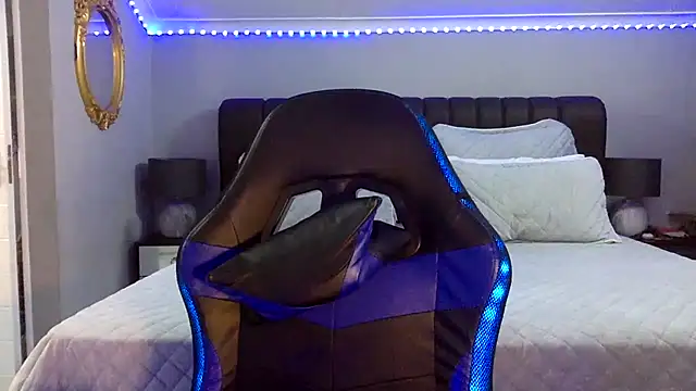 BOOTYBANGER24xx online show from November 8, 3:21 am