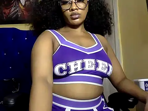 Snapshot of BOOTYBANGER24xx chatting on July 28, 9:06 am BOOTYBANGER24xx online show from July 28, 9:06 am