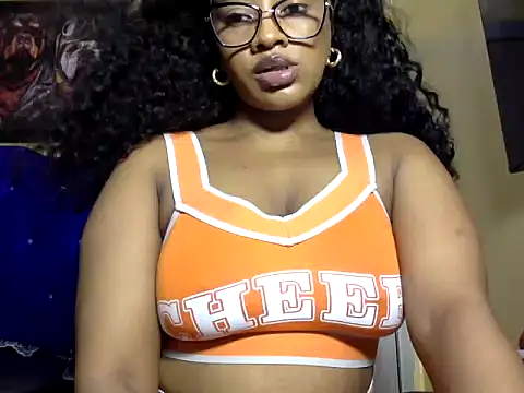 Snapshot of BOOTYBANGER24xx chatting on August 2, 9:07 am BOOTYBANGER24xx online show from August 2, 9:07 am