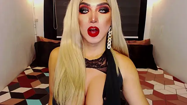 HugeCockDominantXxX online show from November 30, 8:31 pm