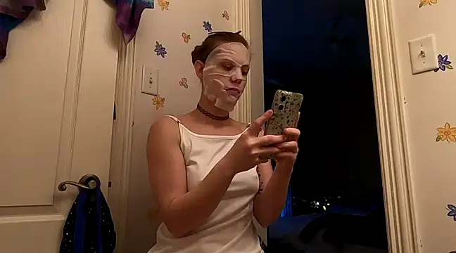 TheDaisyChaos online show from January 15, 8:48 pm