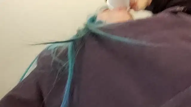 TheDaisyChaos online show from December 3, 4:50 pm