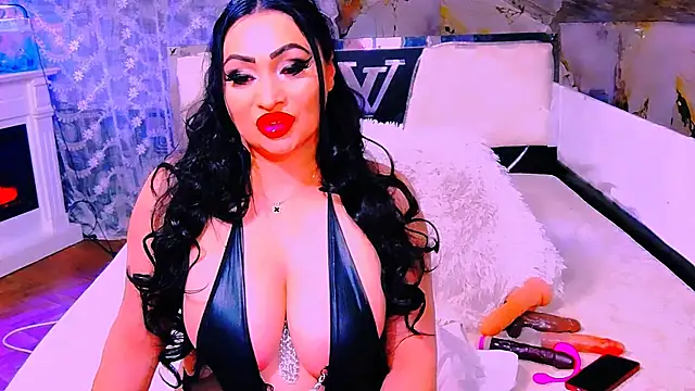 AmyraSunris online show from February 19, 10:40 pm