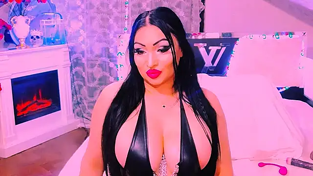 AmyraSunris online show from October 28, 10:20 pm