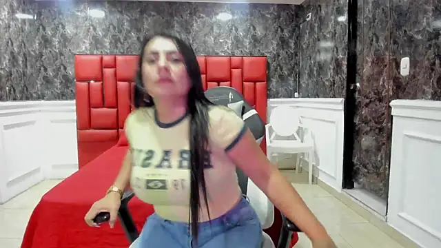 Snapshot of Imyourdirtymilf chatting on October 3, 7:04 pm Imyourdirtymilf online show from October 3, 7:04 pm