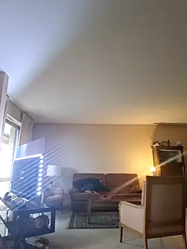 Snapshot of Perv10 chatting on February 19, 8:00 am Perv10 online show from February 19, 8:00 am