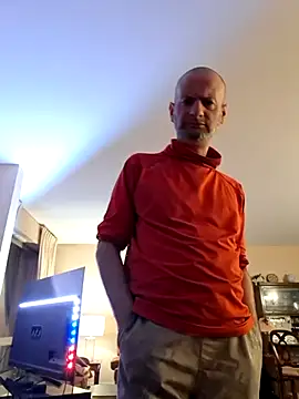 Snapshot of Perv10 chatting on December 13, 11:22 pm Perv10 online show from December 13, 11:22 pm