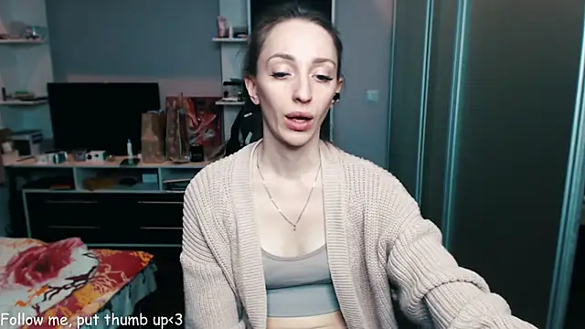 Natalimeowks online show from January 2, 4:02 pm
