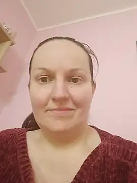 BustyLadyAlma online show from May 30, 11:16 am