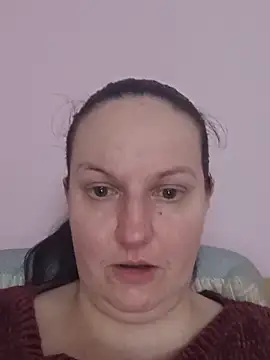 BustyLadyAlma online show from May 17, 6:35 am