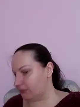 BustyLadyAlma online show from May 9, 6:39 am