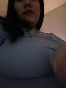 Snapshot of Kalani_Engel chatting on March 4, 4:42 am Kalani Engel online show from March 4, 4:42 am