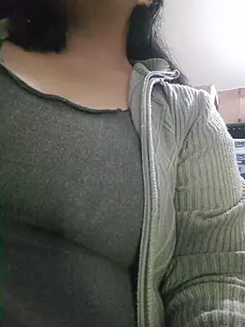 Snapshot of Kalani_Engel chatting on June 28, 12:17 am Kalani Engel online show from June 28, 12:17 am
