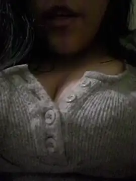 Kalani Engel online show from May 4, 6:06 am