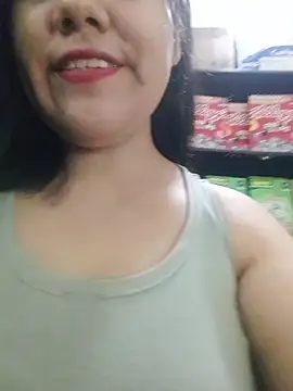 Snapshot of Kalani_Engel chatting on July 17, 4:21 am Kalani Engel online show from July 17, 4:21 am
