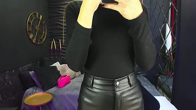 DianaMagestic online show from November 17, 1:37 pm