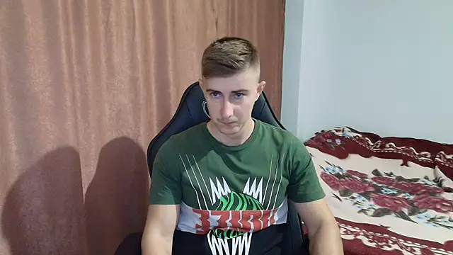 Todhorny9873 online show from December 11, 8:15 am