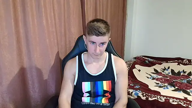 Todhorny9873 online show from January 16, 5:53 am