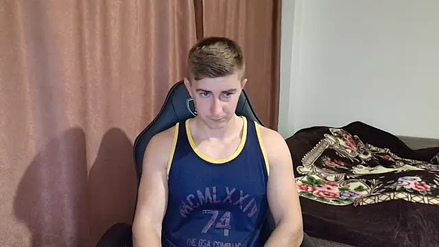 Todhorny9873 online show from December 5, 5:54 am