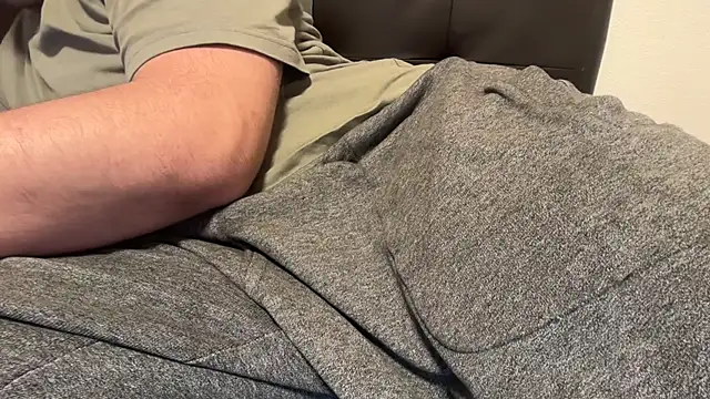 Thom422 online show from November 19, 4:07 pm