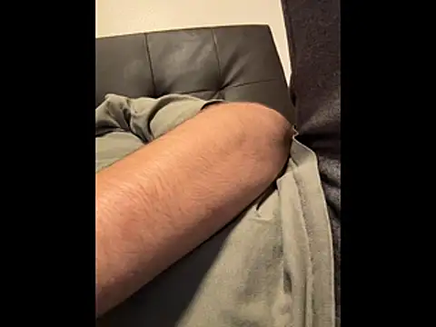 Thom422 online show from November 18, 6:06 am