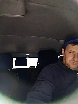 Snapshot of sarpe4 chatting on October 24, 4:33 am sarpe4 online show from October 24, 4:33 am