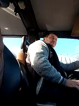 Snapshot of sarpe4 chatting on October 25, 6:34 am sarpe4 online show from October 25, 6:34 am