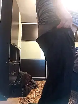 Snapshot of sarpe4 chatting on October 19, 5:43 am sarpe4 online show from October 19, 5:43 am