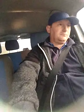 Snapshot of sarpe4 chatting on October 22, 4:23 am sarpe4 online show from October 22, 4:23 am