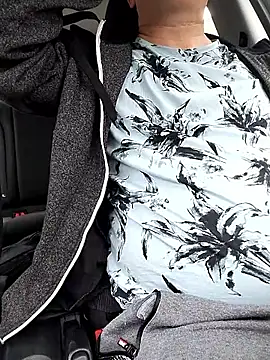 Snapshot of sarpe4 chatting on November 14, 7:45 am sarpe4 online show from November 14, 7:45 am