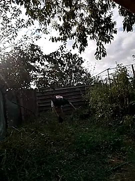 Snapshot of sarpe4 chatting on September 20, 6:51 am sarpe4 online show from September 20, 6:51 am