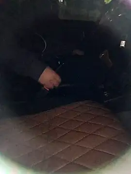 Snapshot of sarpe4 chatting on October 11, 3:40 am sarpe4 online show from October 11, 3:40 am