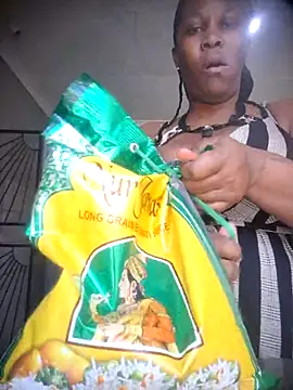 Snapshot of Sexycandyxxx chatting on October 24, 11:42 am Sexycandyxxx online show from October 24, 11:42 am