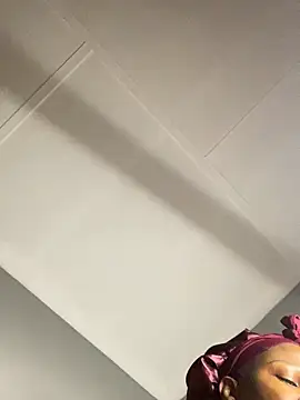 Sexycandyxxx online show from December 4, 8:19 pm