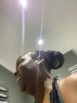 Sexycandyxxx online show from April 6, 4:08 am