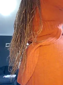 SWEETDOLLY29XX online show from March 24, 3:12 pm