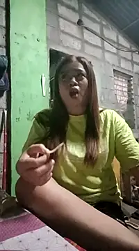 Snapshot of Kariebabe chatting on December 6, 11:05 am Kariebabe online show from December 6, 11:05 am