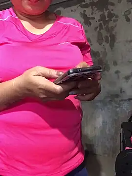 Snapshot of Kariebabe chatting on January 18, 12:46 am Kariebabe online show from January 18, 12:46 am