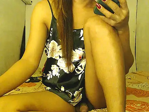 Snapshot of nica20 chatting on December 4, 9:41 am nica20 online show from December 4, 9:41 am