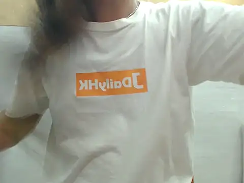 Snapshot of nica20 chatting on September 13, 3:01 pm nica20 online show from September 13, 3:01 pm