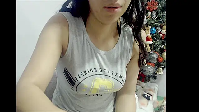 lizztaylor535 online show from December 10, 2:28 pm