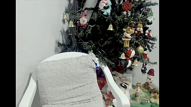 lizztaylor535 online show from December 13, 3:21 pm