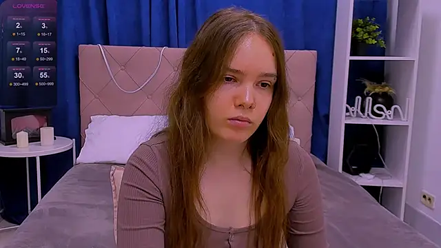 Janie JJ Curvie online show from February 26, 1:27 am