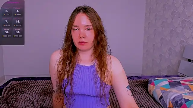 Snapshot of Janie_JJ_Curvie chatting on July 9, 4:35 am Janie JJ Curvie online show from July 9, 4:35 am