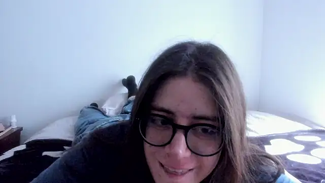 HazelKush online show from March 22, 8:54 pm