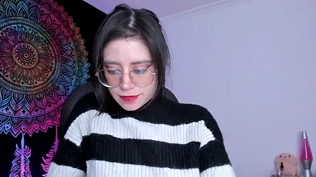 Snapshot of HazelKush chatting on March 21, 12:29 am HazelKush online show from March 21, 12:29 am