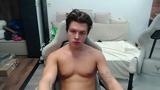 Snapshot of Sunny-Girl1 chatting on November 6, 7:01 am Sunny-Girl1 online show from November 6, 7:01 am