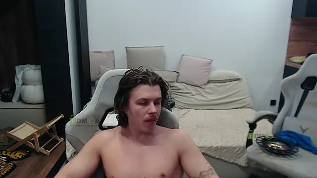 Sunny-Girl1 online show from April 3, 11:22 pm