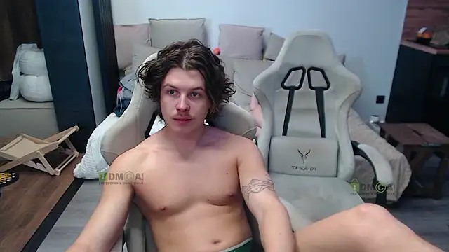 Sunny-Girl1 online show from March 18, 9:12 am