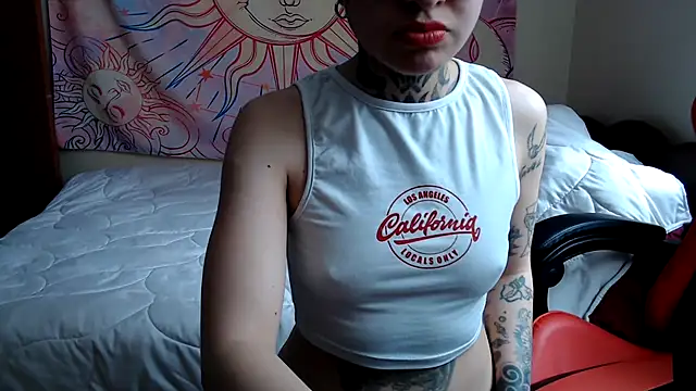 ArrangedFoot online show from February 22, 9:05 pm